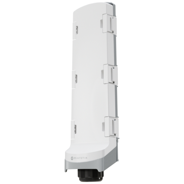 SWITCH DE EXTERIOR MIKROTIK CSS606-1G-2Gi-3S+OUT